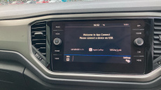 Volkswagen T-Roc 1.5 TSI EVO SE 5dr DSG Petrol Hatchback